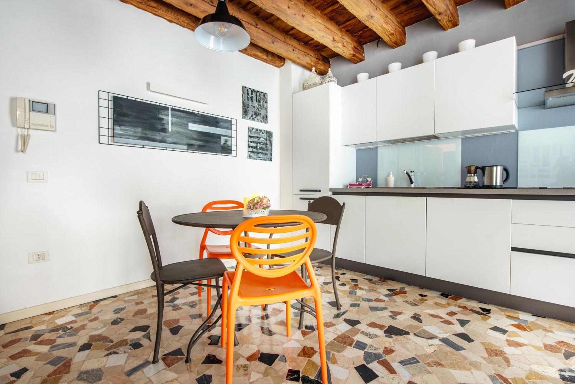 Lovely Apartment In Vicenza Exterior foto